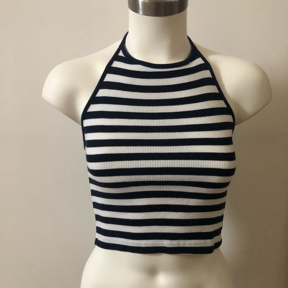 Brandy melville halter top bundle - Picture 3 of 6
